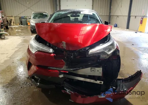 2019 Toyota C-Hr Xle z USA, uszkodzony, nr VIN JTNKHMBXXK1042302